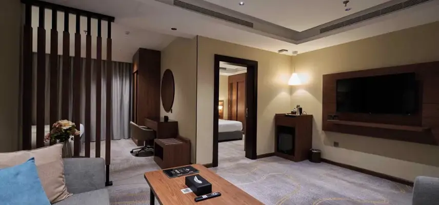 Platinum Hotel image
